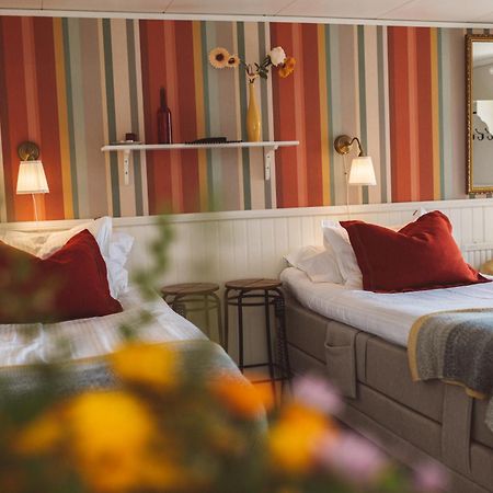 Woodstock B & B Studios Bålsta Eksteriør billede